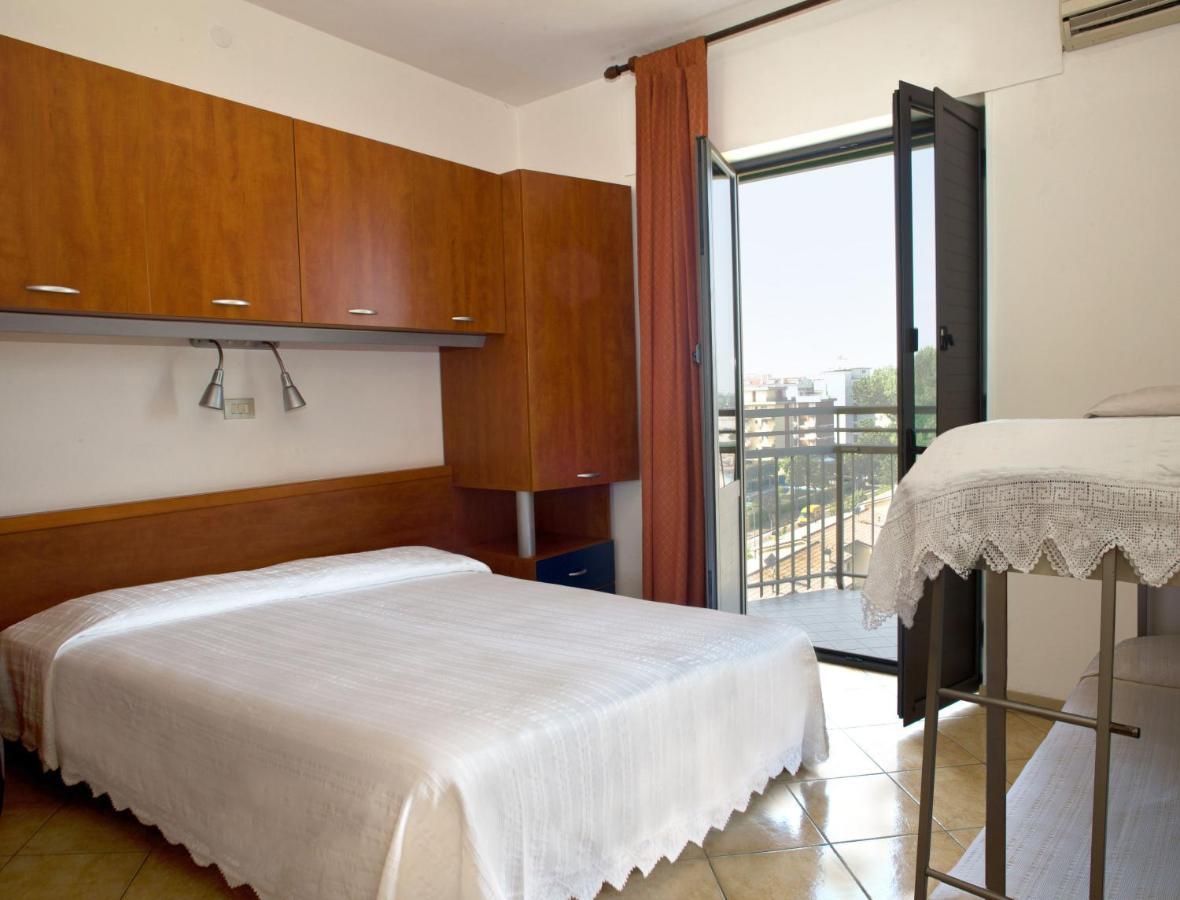 Hotel Frank Lido di Jesolo Room photo