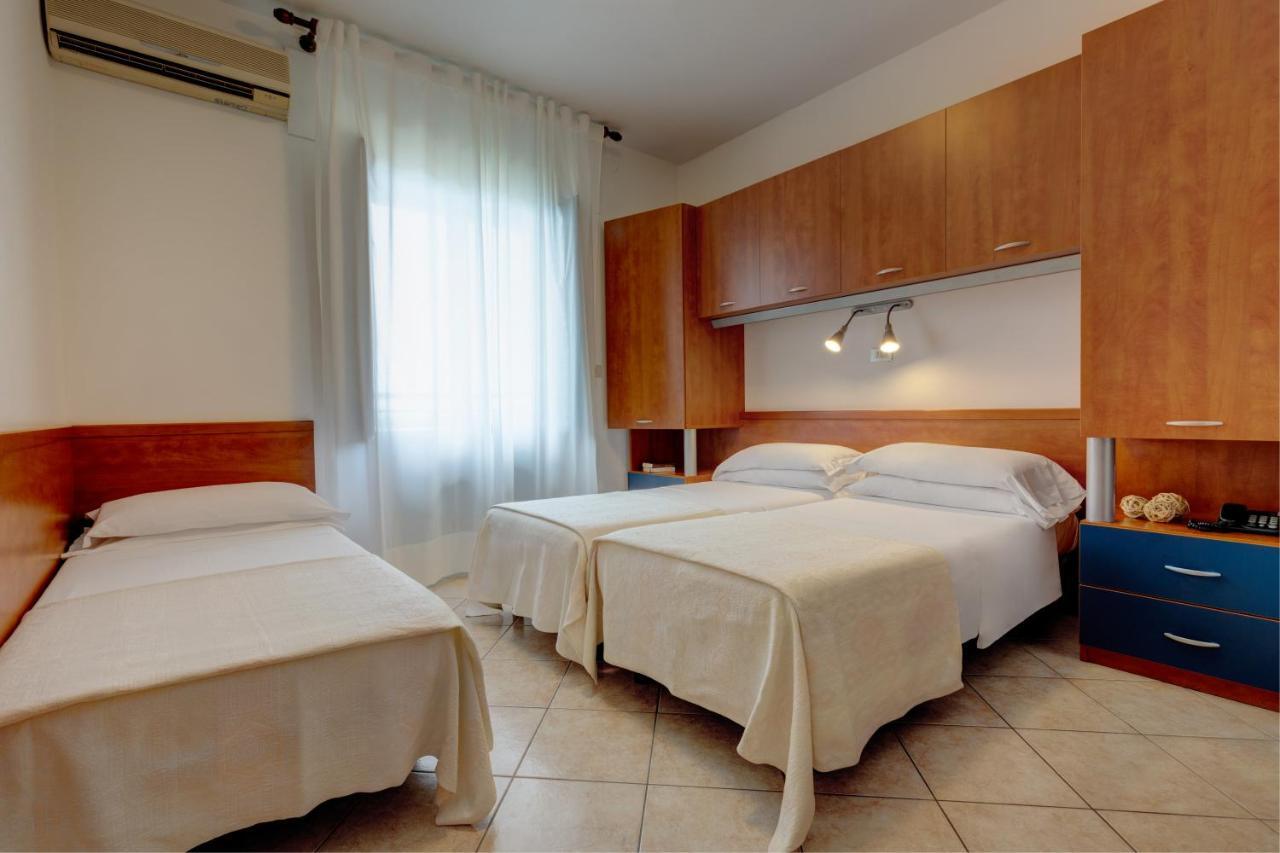 Hotel Frank Lido di Jesolo Exterior photo